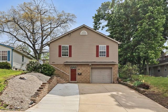 291 Schrop Avenue, Akron, OH 44312