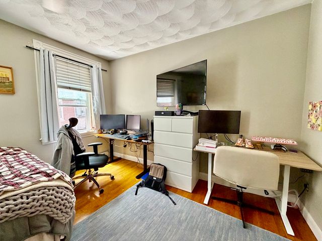 7 Baldwin Place 1, Boston, MA 02113