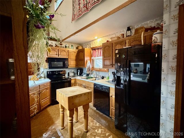 860 Lori Lane, Vinita, OK 74301