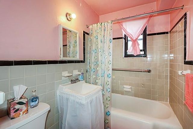26-19 141st 1F, Flushing, NY 11354