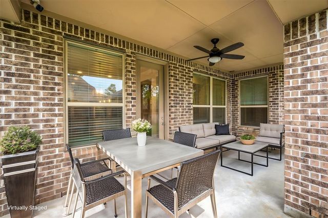 122 Madeline Court, Montgomery, TX 77316