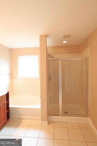 7711 Soaring Eagle Drive, Flowery Branch, GA 30542