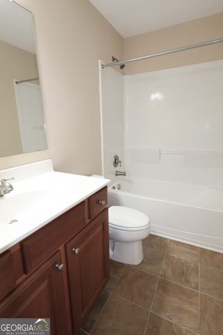 7711 Soaring Eagle Drive, Flowery Branch, GA 30542