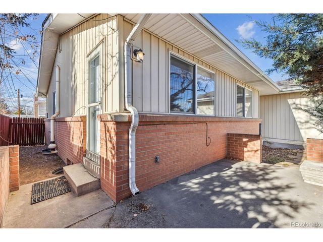 3031 S University Blvd, Denver, CO 80210