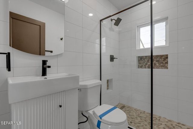 2402 N Kansas Street A, El Paso, TX 79902