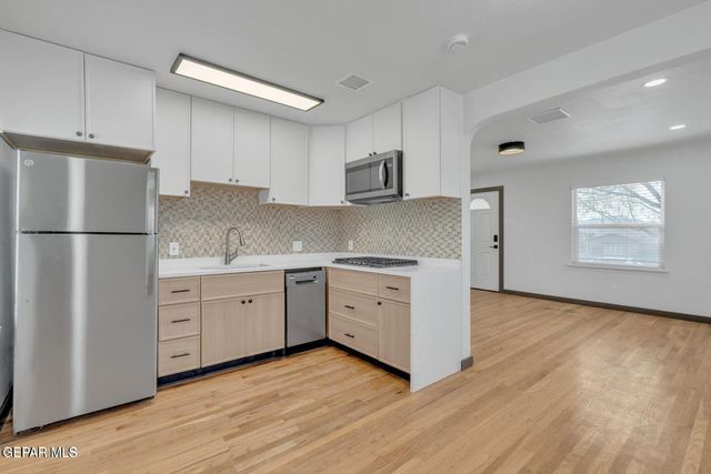 2402 N Kansas Street A, El Paso, TX 79902