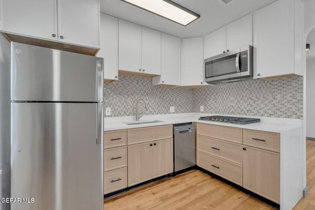 2402 N Kansas Street A, El Paso, TX 79902