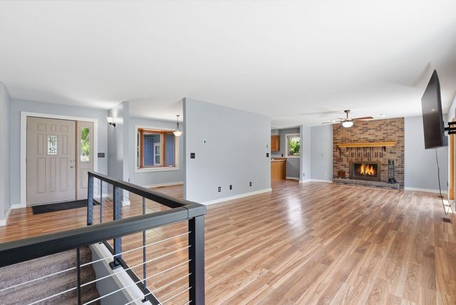 817 24th Avenue SW, Willmar, MN 56201