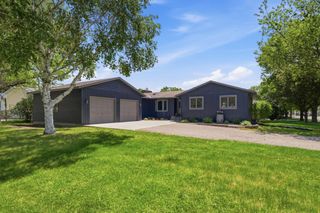 817 24th Avenue SW, Willmar, MN 56201