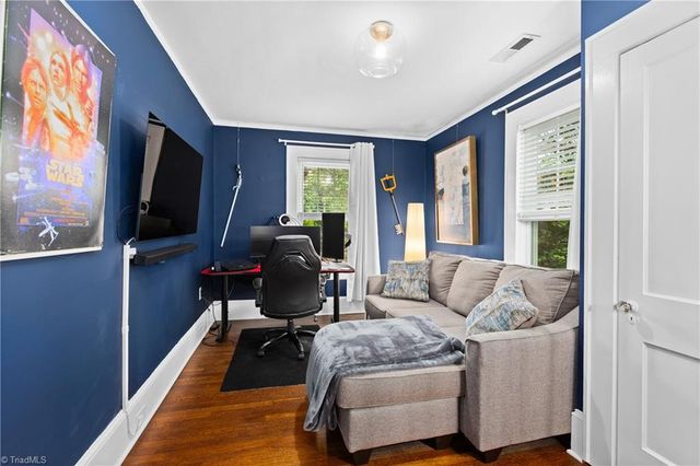1526 Cloverdale Avenue, Winston-salem, NC 27104