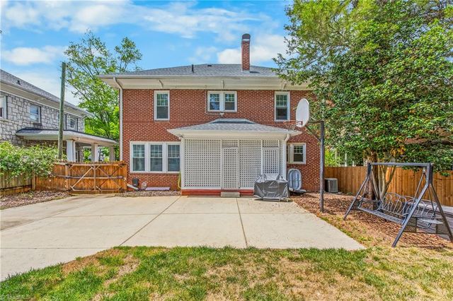 1526 Cloverdale Avenue, Winston-salem, NC 27104