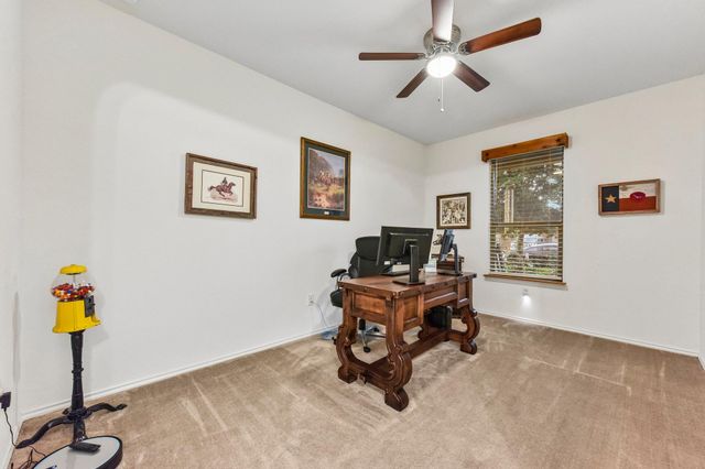 1614 Dragonfly LOOP, Bastrop, TX 78602