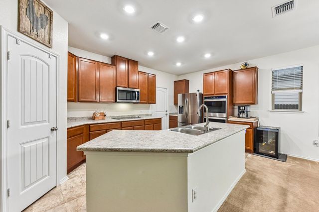 1614 Dragonfly LOOP, Bastrop, TX 78602