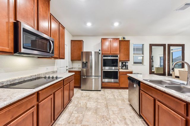 1614 Dragonfly LOOP, Bastrop, TX 78602