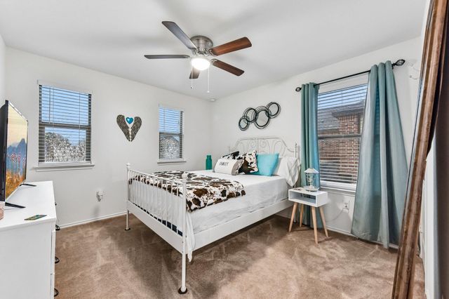 1614 Dragonfly LOOP, Bastrop, TX 78602
