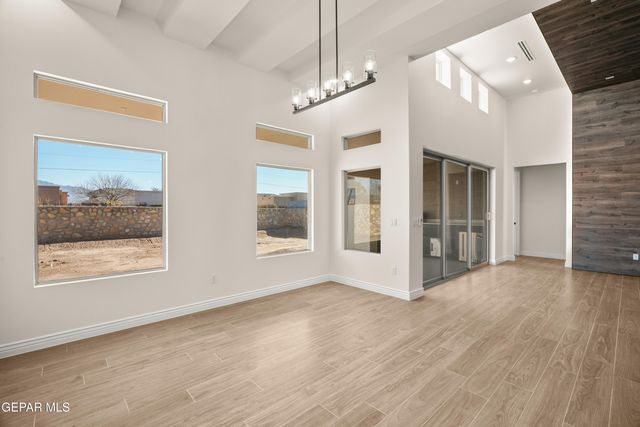 5646 RIVER RUN Street, El Paso, TX 79932