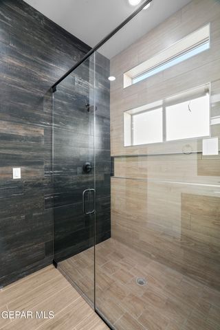 5646 RIVER RUN Street, El Paso, TX 79932