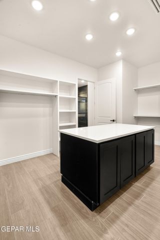 5646 RIVER RUN Street, El Paso, TX 79932