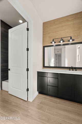 5646 RIVER RUN Street, El Paso, TX 79932