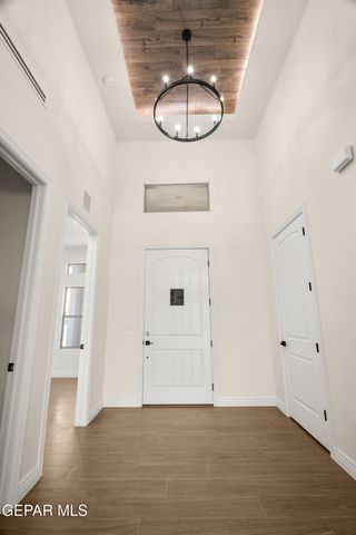 5646 RIVER RUN Street, El Paso, TX 79932