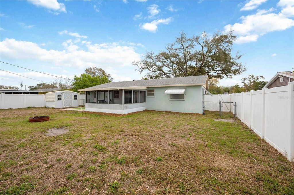 Image 41 of property listing at 4112 36TH STREET W, Bradenton, FL 34205
