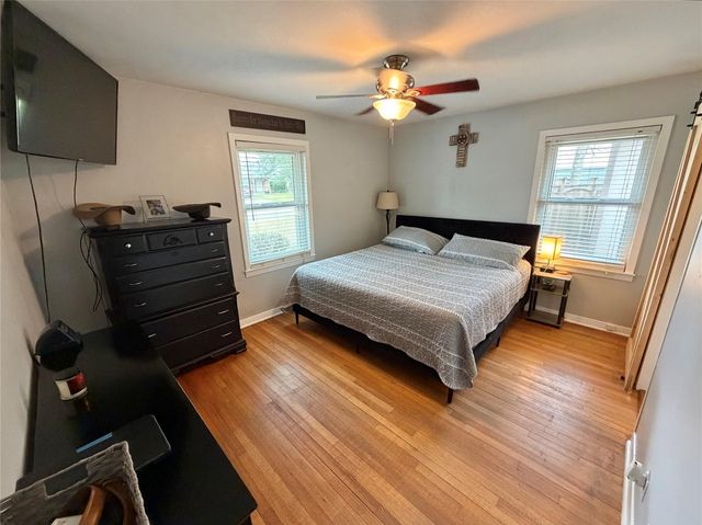 714 Center Way Street, Lake Jackson, TX 77566