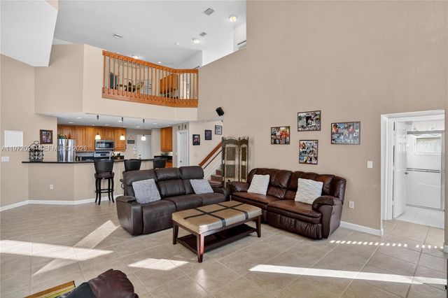 2324 SW 185th Ave, Miramar, FL 33029