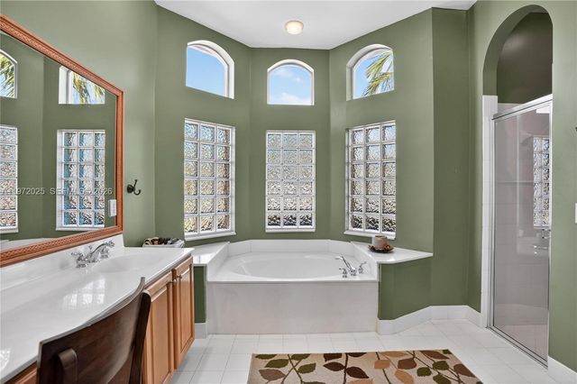 2324 SW 185th Ave, Miramar, FL 33029