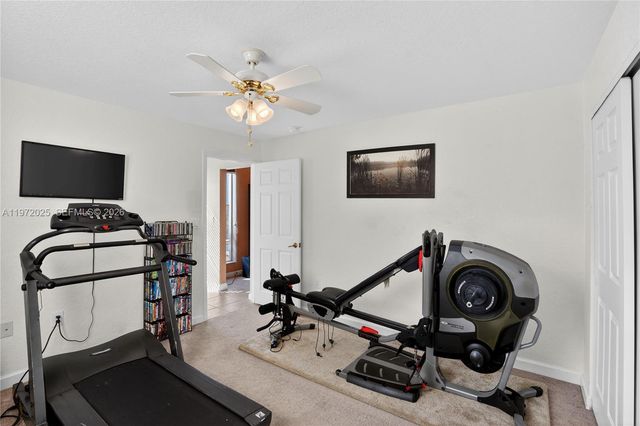 2324 SW 185th Ave, Miramar, FL 33029