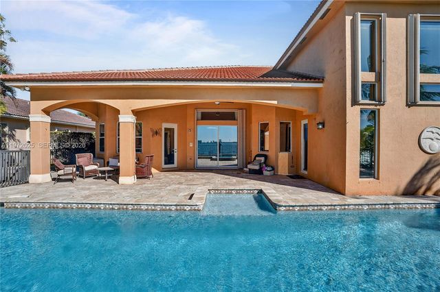 2324 SW 185th Ave, Miramar, FL 33029