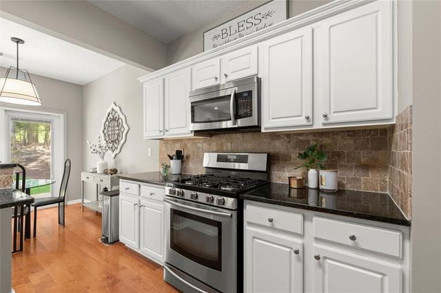 130 Santa Anita, Woodstock, GA 30189