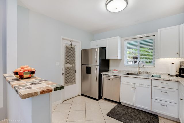 1568 NE 39th Street, Oakland Park, FL 33334