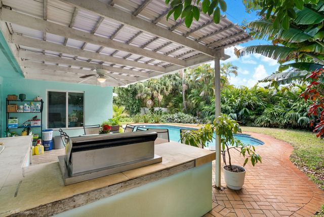 1568 NE 39th Street, Oakland Park, FL 33334