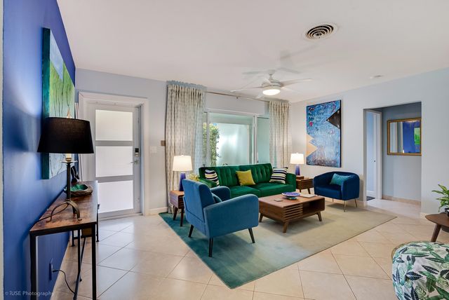 1568 NE 39th Street, Oakland Park, FL 33334