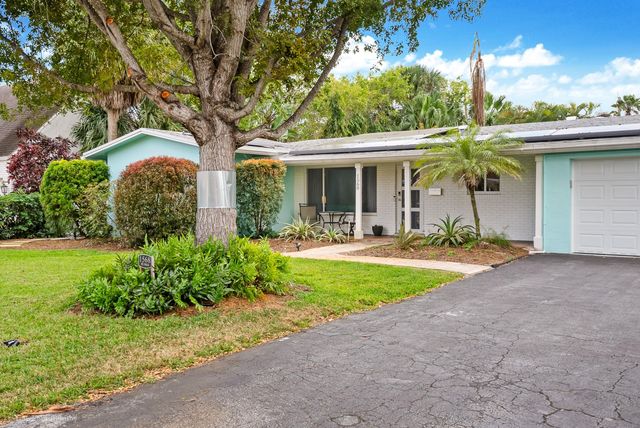 1568 NE 39th Street, Oakland Park, FL 33334