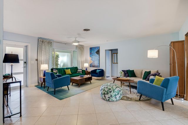 1568 NE 39th Street, Oakland Park, FL 33334