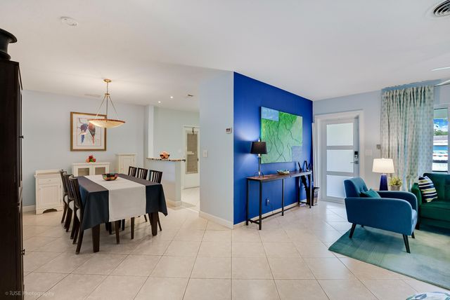 1568 NE 39th Street, Oakland Park, FL 33334