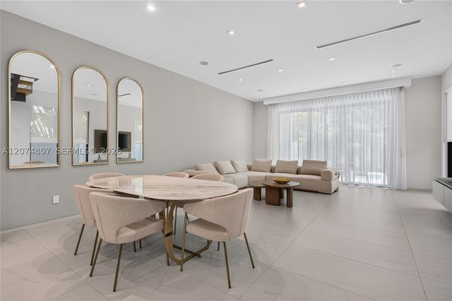 1404 NE 5th STREET, Fort Lauderdale, FL 33301