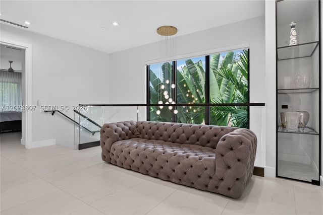 1404 NE 5th STREET, Fort Lauderdale, FL 33301
