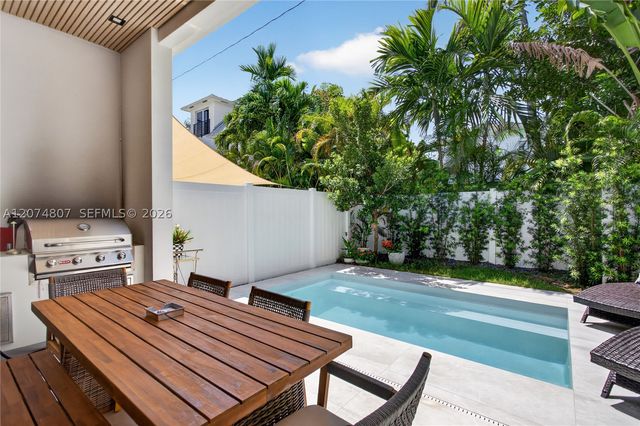 1404 NE 5th STREET, Fort Lauderdale, FL 33301