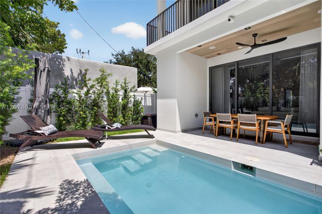 1404 NE 5th STREET, Fort Lauderdale, FL 33301