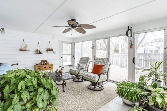 6252 Douglas Road, Indianapolis, IN 46220