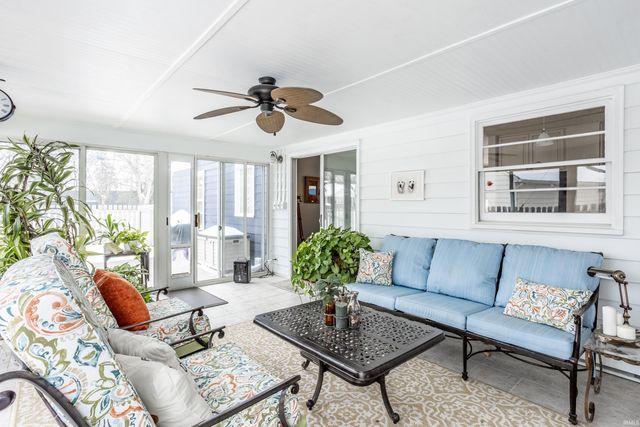 6252 Douglas Road, Indianapolis, IN 46220