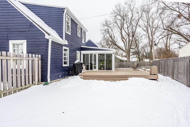 6252 Douglas Road, Indianapolis, IN 46220