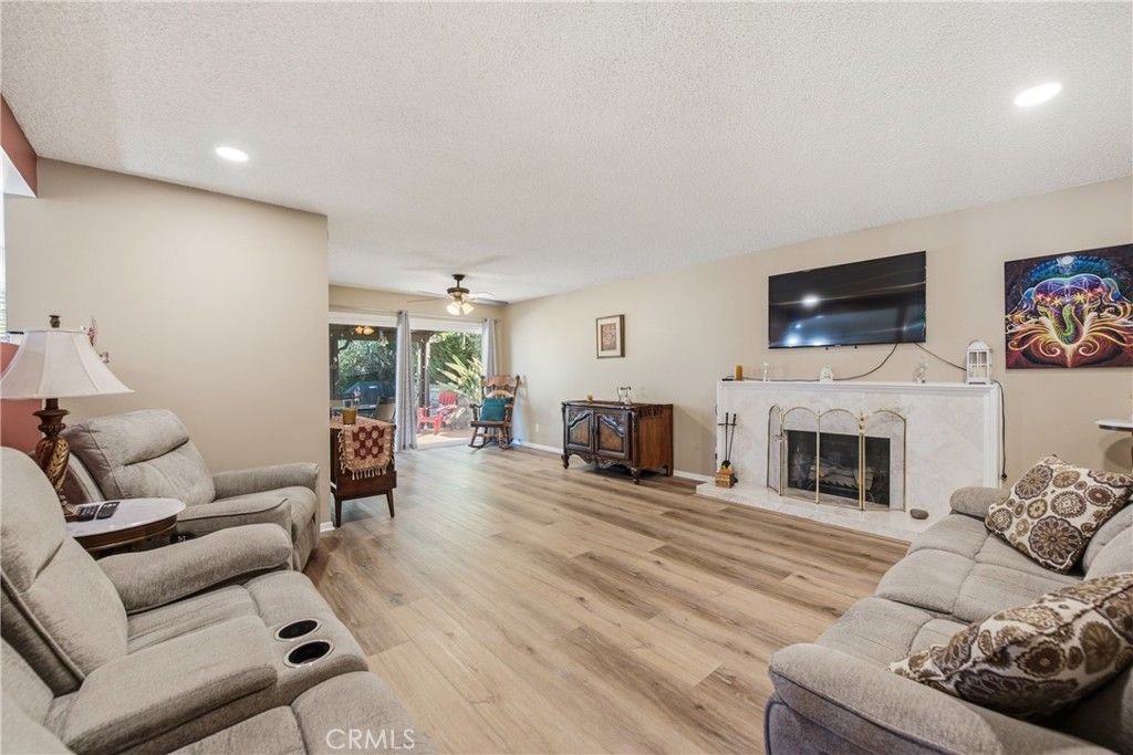 856 Moffatt Circle, Simi Valley, CA 93065 — photo 5