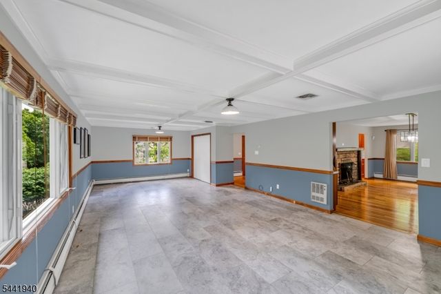160 Degray St, North Haledon Boro, NJ 07508