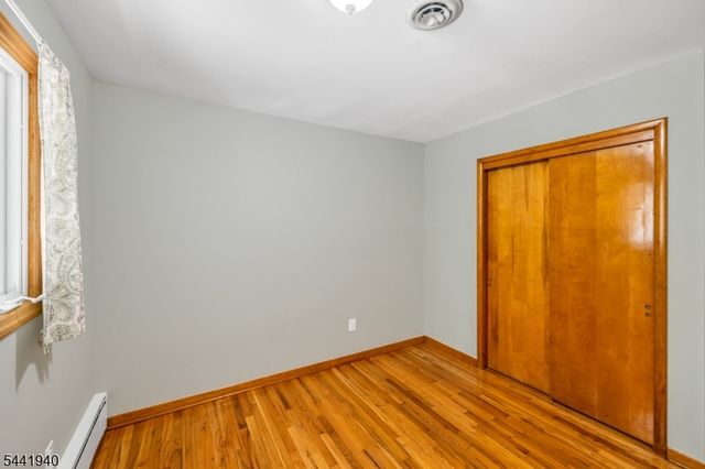 160 Degray St, North Haledon Boro, NJ 07508