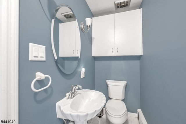 160 Degray St, North Haledon Boro, NJ 07508