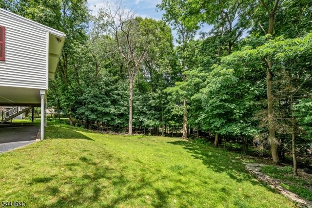 160 Degray St, North Haledon Boro, NJ 07508