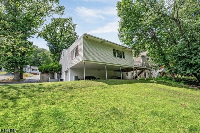 160 Degray St, North Haledon Boro, NJ 07508